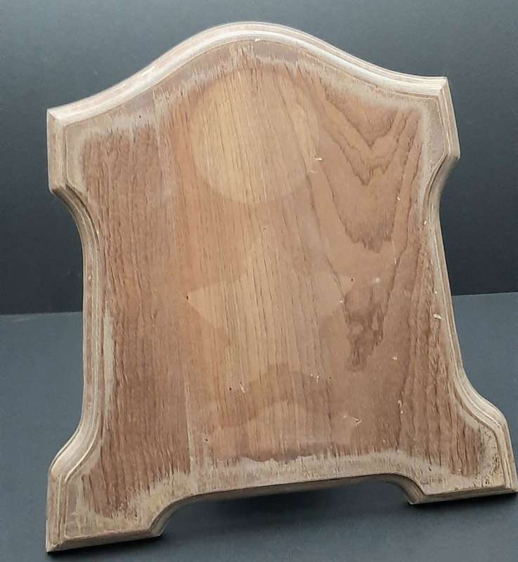 **Border War: 1980s Large SADF Wooden Display Plaque w/ Stand (32cm x 33cm).**