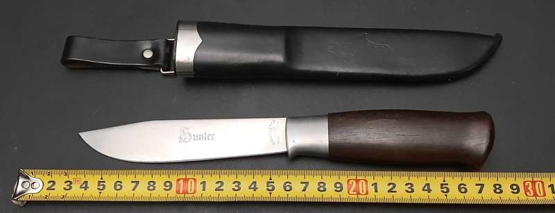**1980s Norwegian: Nordfor `Hunter` Forest Knife w/ Scabbard (25cm).**