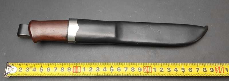 **1980s Norwegian: Nordfor `Hunter` Forest Knife w/ Scabbard (25cm).**