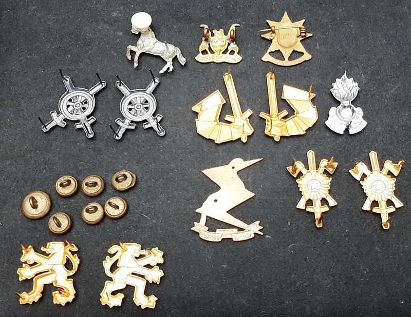**Lot European & South African: Military Badges & Insignia x 20 Pcs (Pins Intact).**