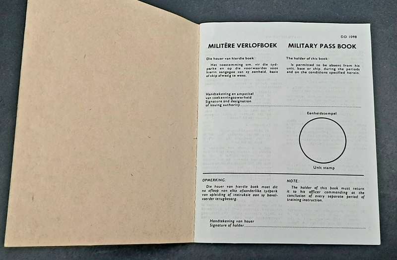 **Border War : 1980s SADF Military Pass Book (USED).**