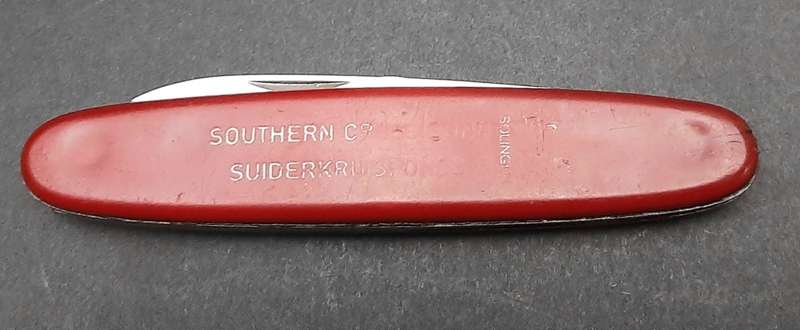 **Border War: 1980s SADF Southern Cross Fund Pocket Knife (9cm ).**