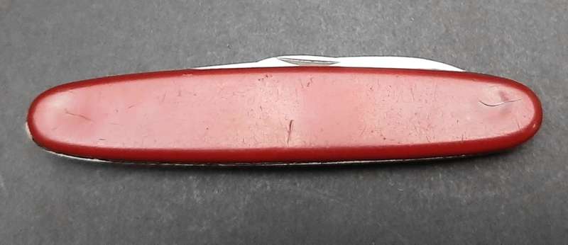 **Border War: 1980s SADF Southern Cross Fund Pocket Knife (9cm ).**