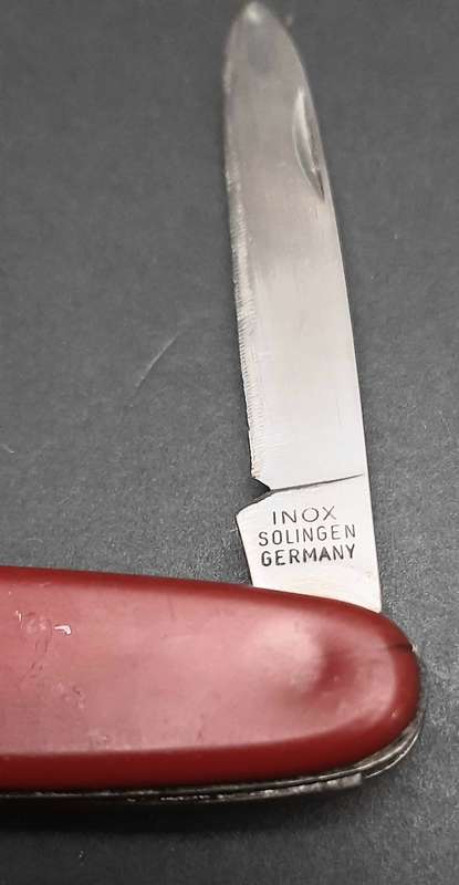 **Border War: 1980s SADF Southern Cross Fund Pocket Knife (9cm ).**