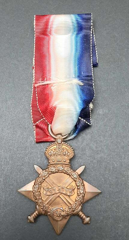 **WW1 UDF: 1914-15 Star Medal w/ Silk Ribbon (4th Dist. Mntd. Rifles).*(