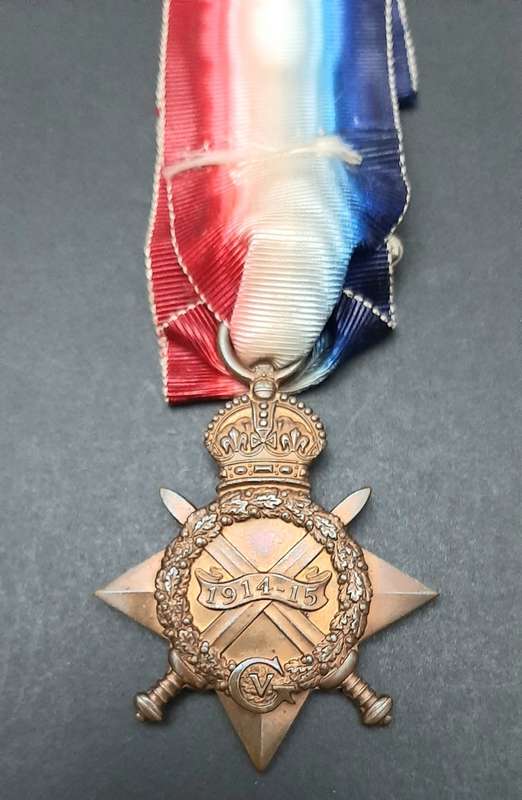 **WW1 UDF: 1914-15 Star Medal w/ Silk Ribbon (4th Dist. Mntd. Rifles).*(