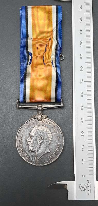 **WW1 UDF: .925 Silver British War Medal w/ Silk Ribbon (4th Dist. Mtd. Rifles).**