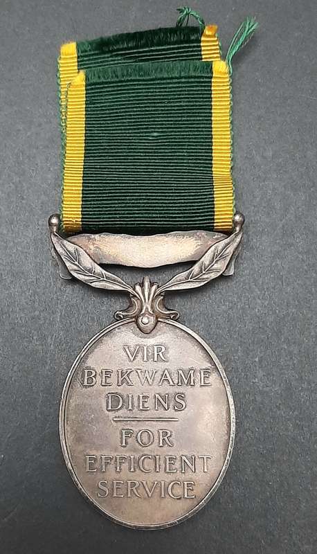 **WW2 : UDF .925 Silver Efficiency Medal w/ Ribbon Type II (G.S.C).**