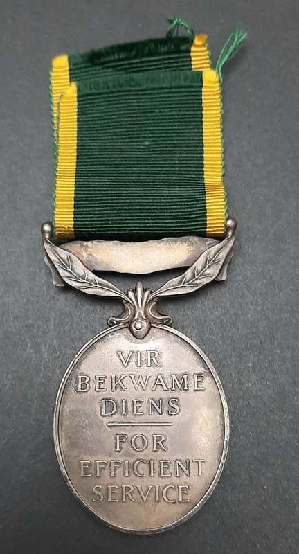 **WW2 : UDF .925 Silver Efficiency Medal w/ Ribbon Type II (G.S.C).**