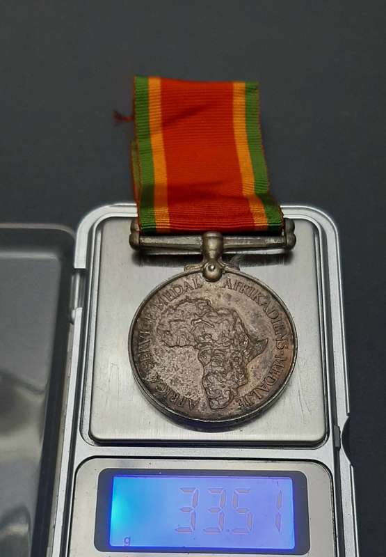 **WW2 UDF: .925 Silver Africa Service Medal w/ Ribbon(33.51 g).**