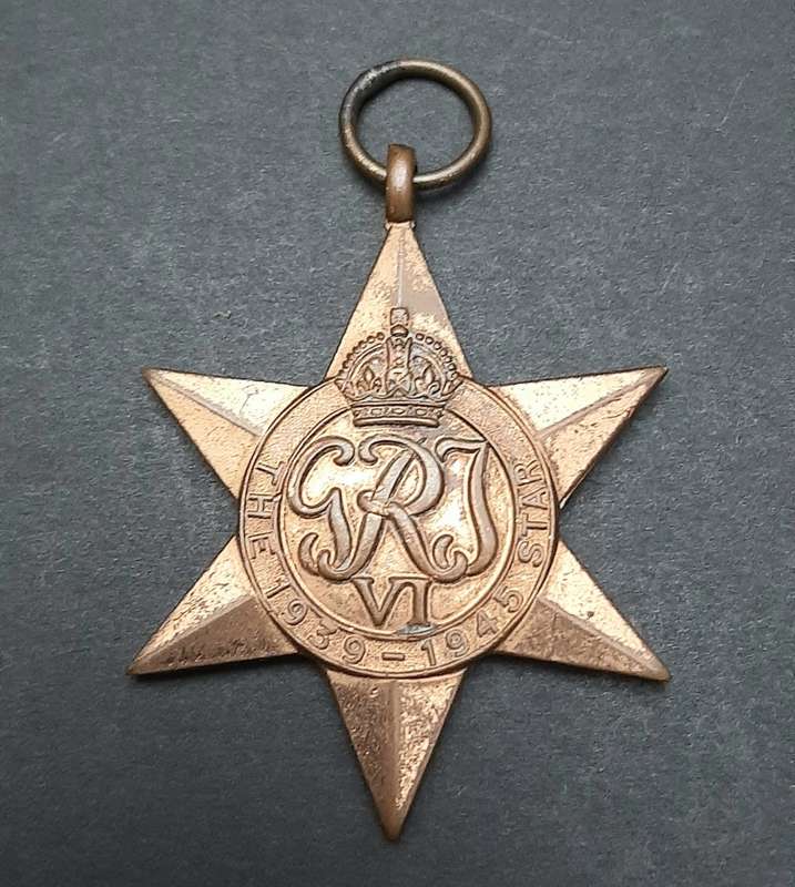 **WW2 UDF: 1939-45 Star Medal N/R (SA Issue).**