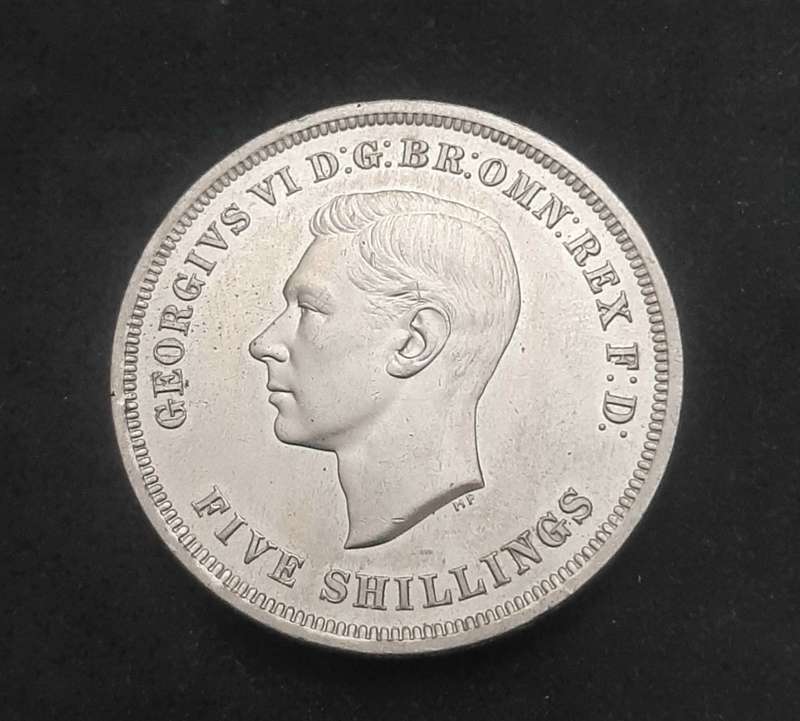 ** Great Britain : 1951 Festival of St. George Commemorative 5 Shilling Coin (VF+).**