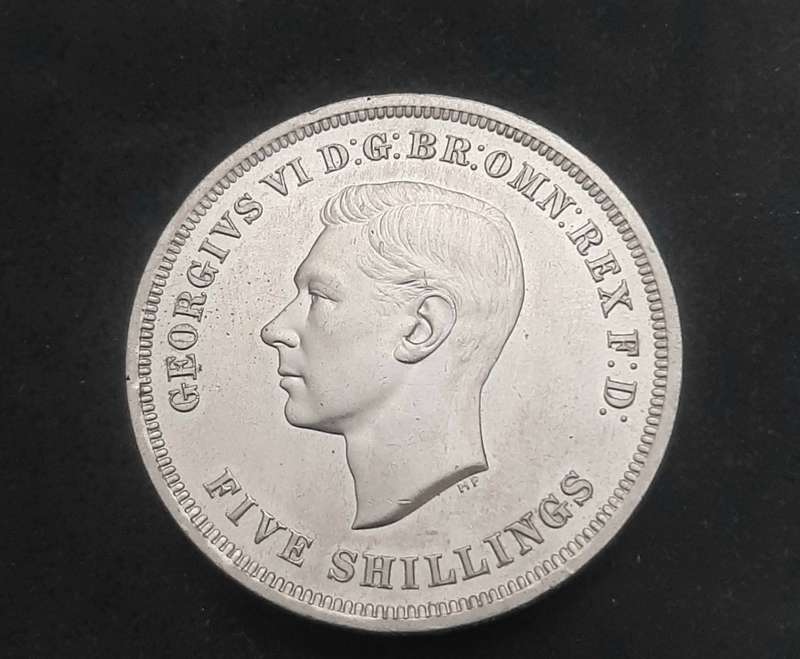 ** Great Britain : 1951 Festival of St. George Commemorative 5 Shilling Coin (VF+).**