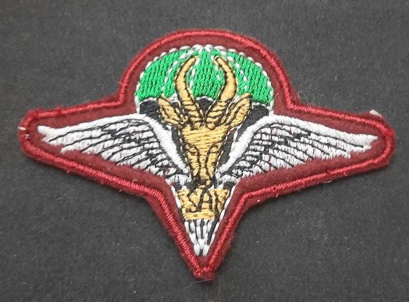 **Border War : 1980s SADF 1 Parachute Battalion Embroidered Beret Badge (Unused).**