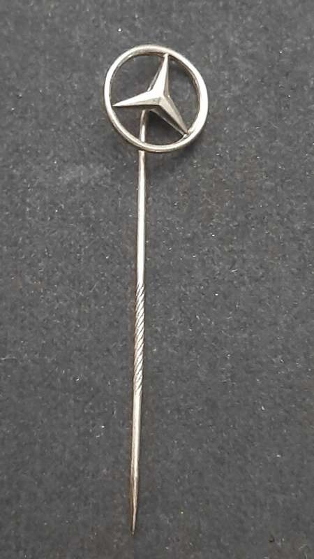 **RARE: 1980s Mercedes-Benz .800 Silver Tie Pin (6.5 cm).**