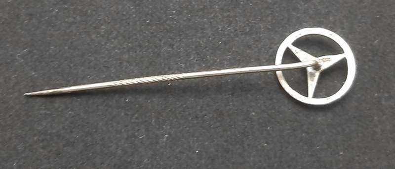 **RARE: 1980s Mercedes-Benz .800 Silver Tie Pin (6.5 cm).**