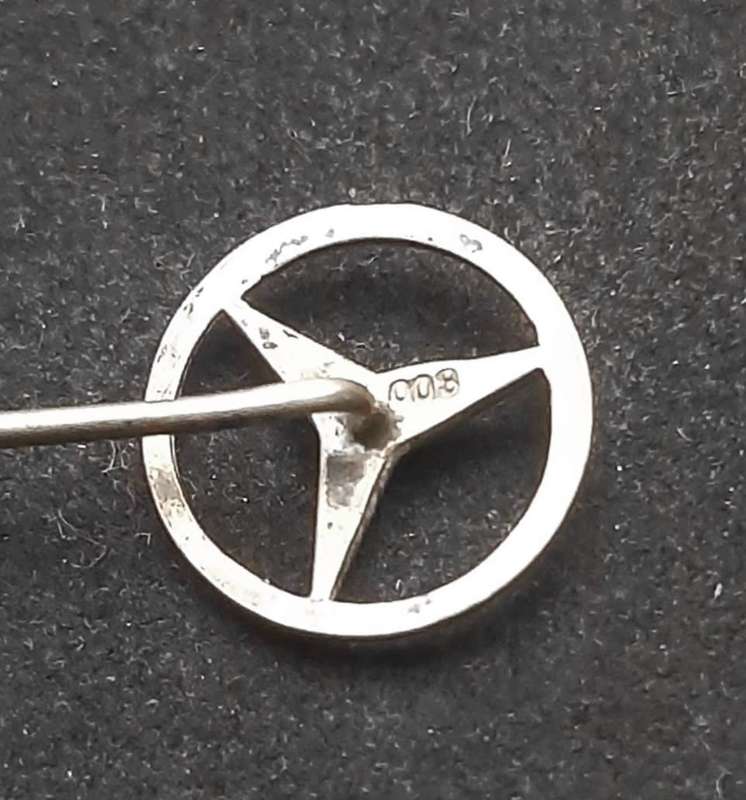 **RARE: 1980s Mercedes-Benz .800 Silver Tie Pin (6.5 cm).**