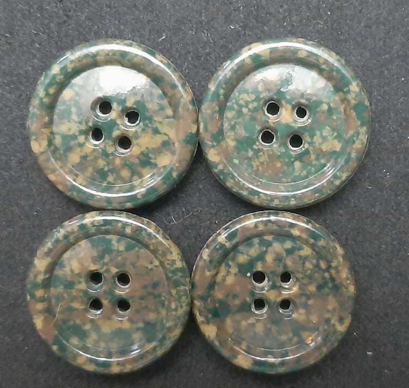 **BID PER BUTTON- 1980s SAP Camouflage Bush Jacket Large Buttons (x 100)**