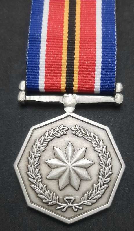 ** 2004 SANDF : General Service Medal w/ Ribbon (Numbered) .**