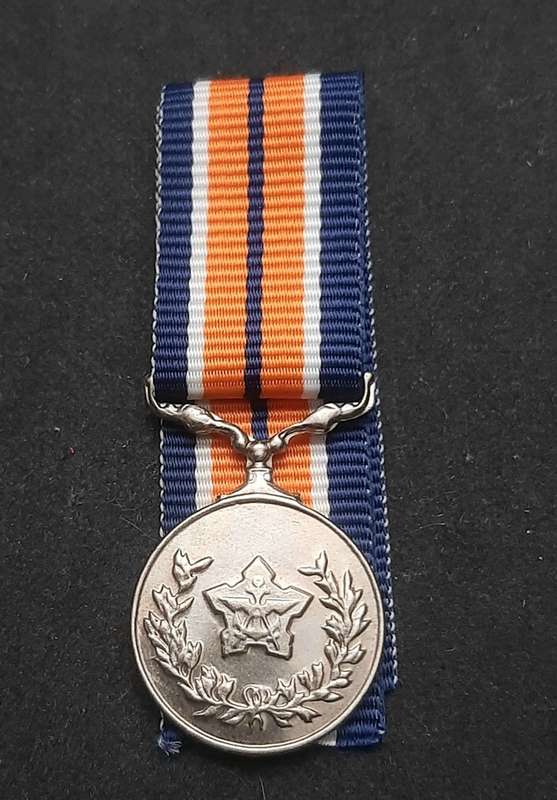 **Border War : 1980s SADF Miniature General Service Medal w/ Ribbon**