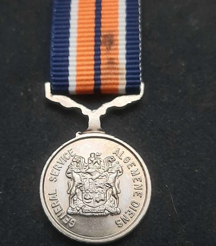 **Border War : 1980s SADF Miniature General Service Medal w/ Ribbon**