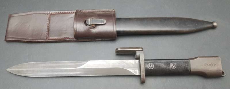 **Border War: 1960s FN FAL Type A Bayonet w/ Scabbard & Frog (Union Marked).**