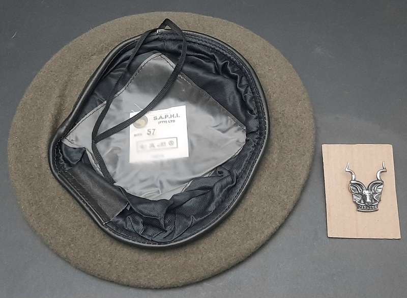 **Border War : 1980s SWATF Unissued Area Force Beret & Badge  (Medium).**