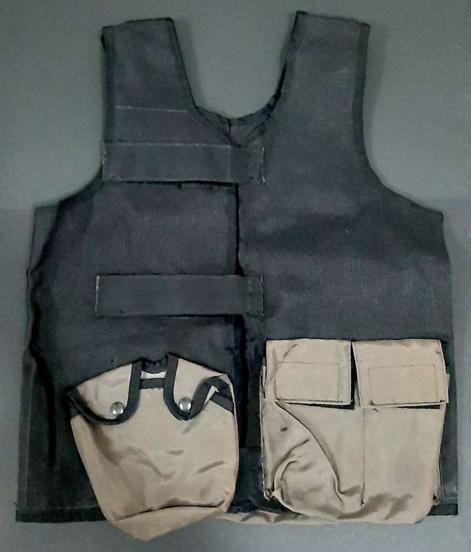 Border War 1980s S.A.P Private-Purchase Riot Unit Battle Vest Medium/Large