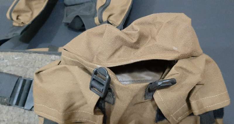 **Border War : 1980s SADF Parachute Nutria Bataleur 90 Webbing Assembly**