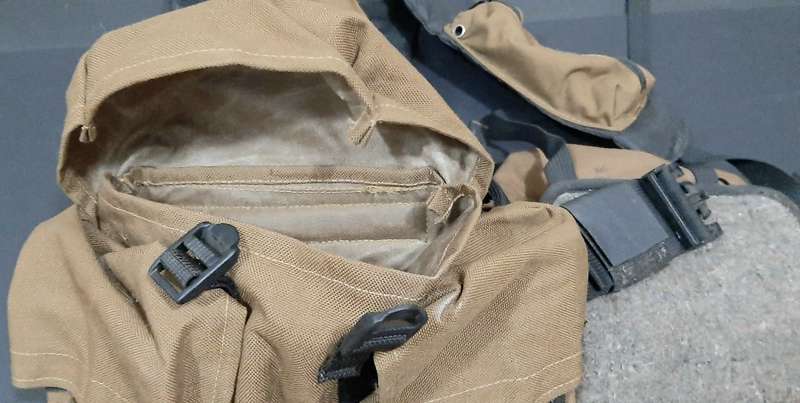 **Border War : 1980s SADF Parachute Nutria Bataleur 90 Webbing Assembly**