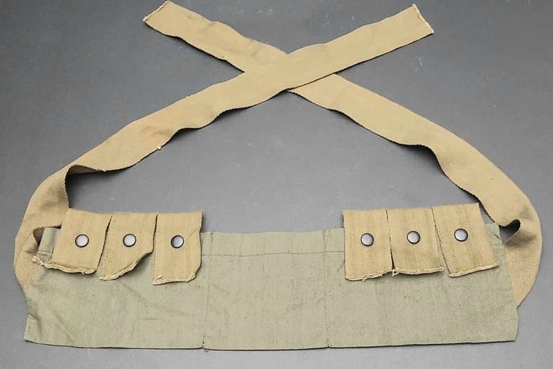 **Border War : 1980s SADF 40mm Grenade Launcher 'Snotneus' Bandolier **