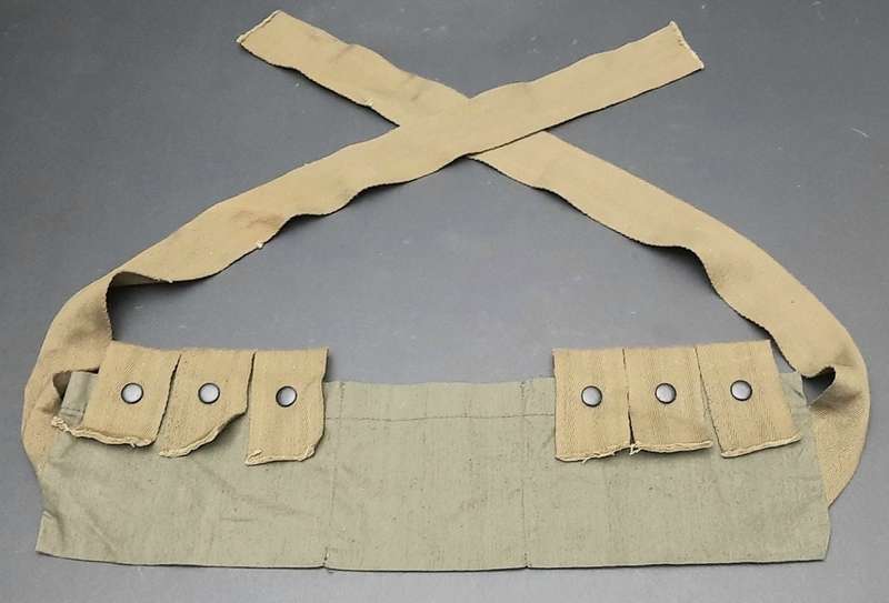 **Border War : 1980s SADF 40mm Grenade Launcher 'Snotneus' Bandolier **