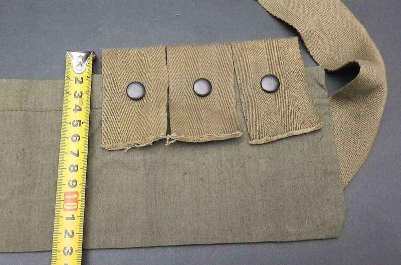 **Border War : 1980s SADF 40mm Grenade Launcher 'Snotneus' Bandolier **