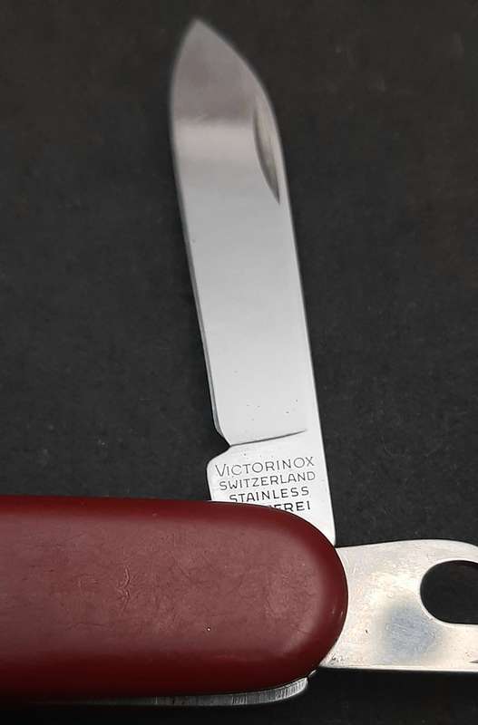 ** 1990s Victorinox Officer Suisse: Swiss Army Knife 4- Function. **