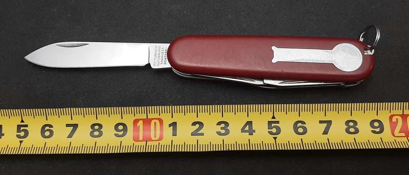 ** 1990s Victorinox Officer Suisse: Swiss Army Knife 4- Function. **