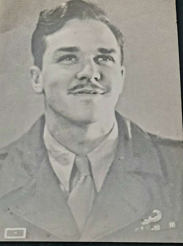 **WW2: U.S. Army Military Policeman B/W Photographic Portrait (21cm x 17cm)**