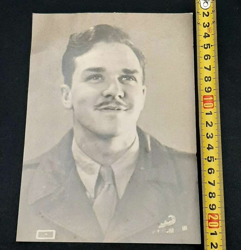 **WW2: U.S. Army Military Policeman B/W Photographic Portrait (21cm x 17cm)**