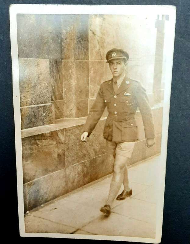 **WW2: SAAF Air Observer Serviceman in Egypt Photograph (Alexandria).**