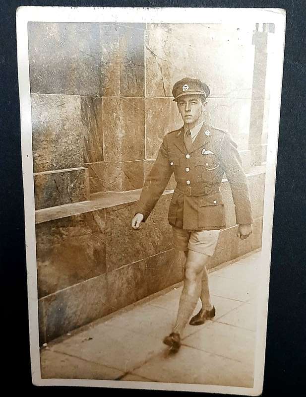 **WW2: SAAF Air Observer Serviceman in Egypt Photograph (Alexandria).**