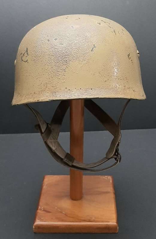 Rare German GSG-9 Police 1970s Ballistic Fibre Helmet w/ Strap (59/60)