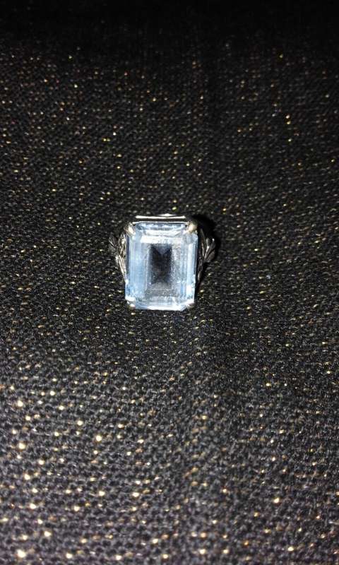 Aquamarine ring