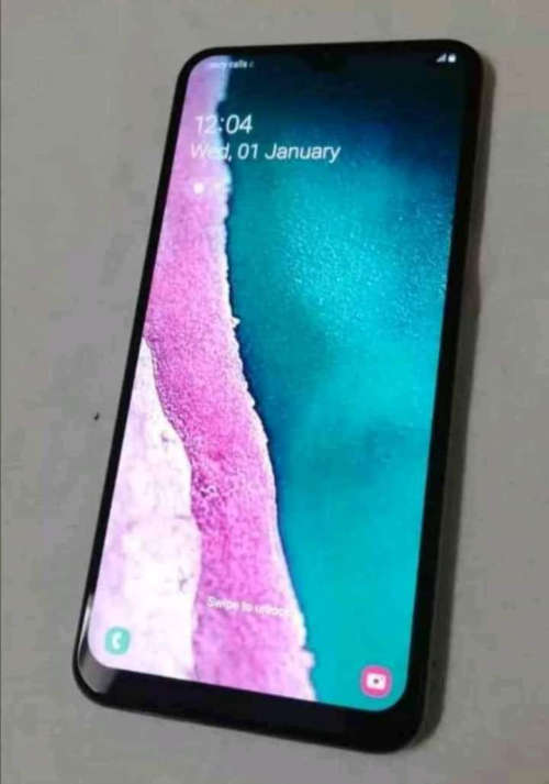 SAMSUNG GALAXY A20 - 32G