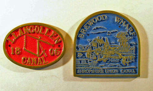 Canals UK - 2 Brass plaques viz. :Shropshire Union Canal, and Llangollen Canal.