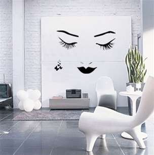 ON SPECIAL!!! VINYL DECAL - ABSTRACT FACE - ON SALE