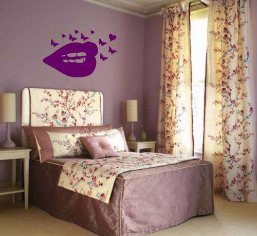 VINYL DECAL LIPS 22