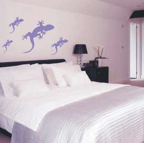 VINYL DECAL - GECKOS -LIGHT PURPLE ON SPECIAL
