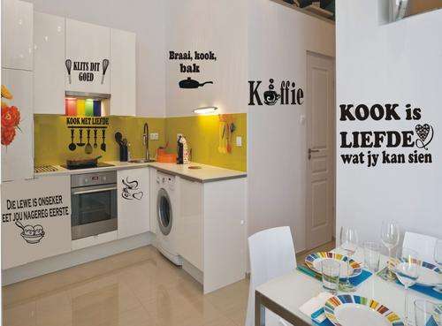 VINYL DECALS VIR DIE KOMBUIS