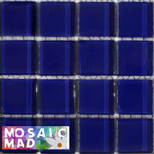 16 Crystal Glass Mosaic Tiles: MEDIUM BLUE 23mm x 23mm x 4mm
