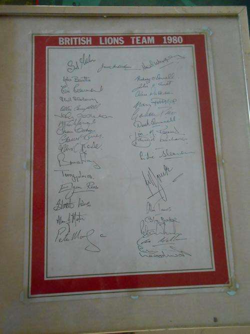 FRAMED PRINTED SIGNATURES OF THE 1980 BRITISH LIONS