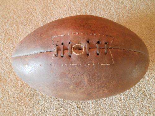 VINTAGE LEATHER RUGBY BALL
